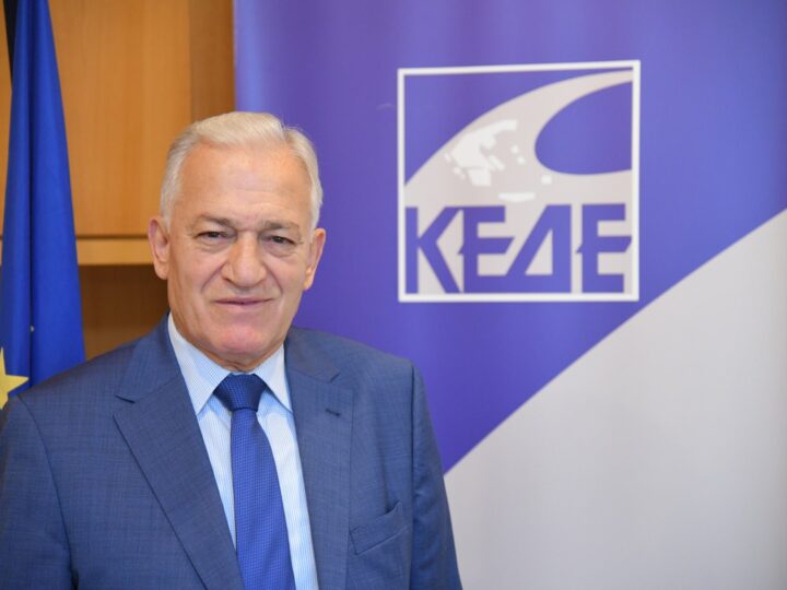 Πανηγυρικά πρόεδρος της ΚΕΔΕ ο Λάζαρος Κυρίζογλου-Η πρώτη του δήλωση