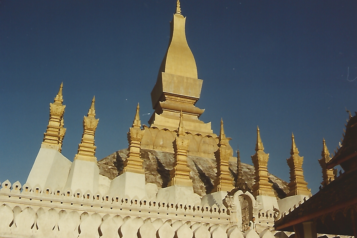 Στο Λάος και την Καμπότζη με τον “Φιλέα Φιγκ” (ΦΩΤΟ)