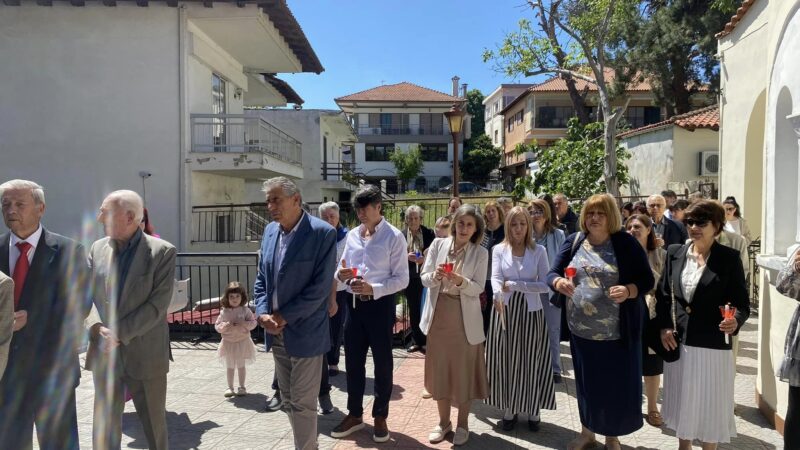 Παρουσία Αναστασιάδη η περιφορά της αγάπης στην Ανω Περαία (ΦΩΤΟΡΕΠΟΡΤΑΖ)