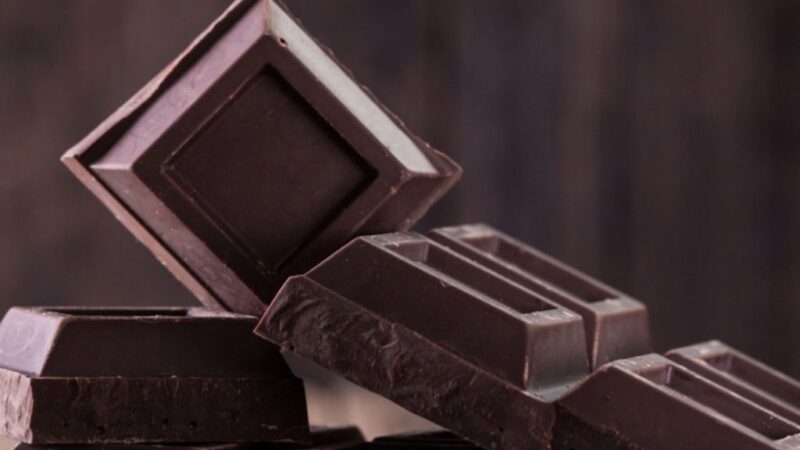 Σοκολάτα: Νέες αυξήσεις έως και 30% – Αυξήσεις και στην τιμή του καφέ (BINTEO)