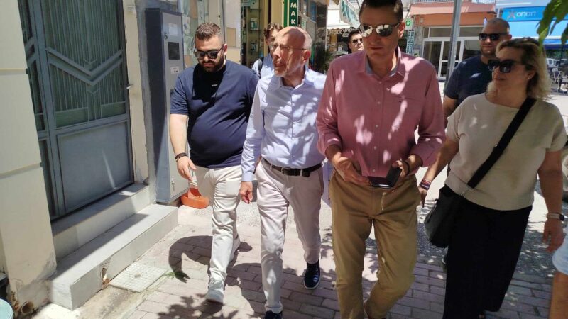 Ο προεκλογικός περίπατος του Δημήτρη Βαρτζόπουλου στην Επανομή (ΒΙΝΤΕΟ)