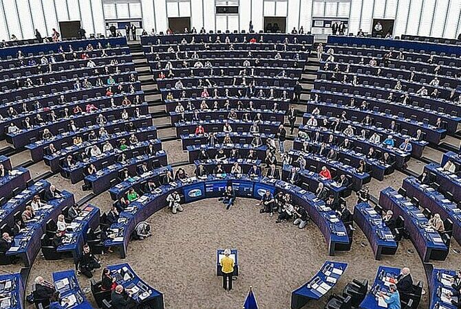 Ποιοι εκλέγονται μέχρι στιγμής στη νέα Ευρωβουλή