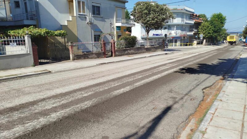 ΜΗΧΑΝΙΩΝΑ-ΤΩΡΑ: Ασφαλτοστρώνεται η 25ης Μαρτίου (ΒΙΝΤΕΟ)
