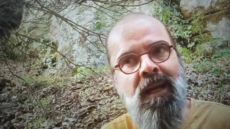 “Η ζωή μας είναι ανάποδη, αφύσικη και δυστυχώς συνεχίζουμε να την αναπαράγουμε” (ΒΙΝΤΕΟ)