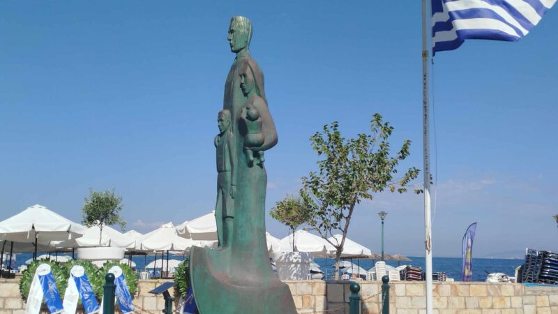 Ενός λεπτού σιγή για την Περαία-Τιμή και δόξα στους προγόνους μας (ΦΩΤΟΡΕΠΟΡΤΑΖ+3 ΒΙΝΤΕΟ)