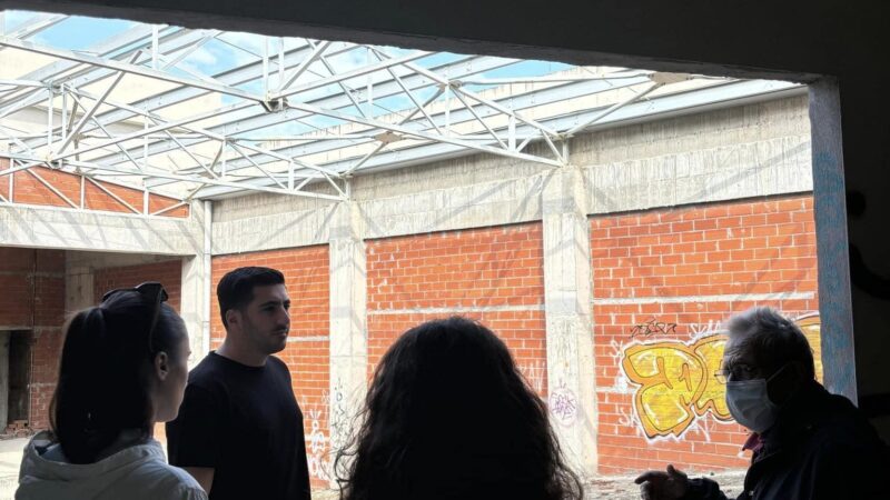 Αυτοψία των Νέων του Θερμαϊκού στο παρατημένο Πολιτιστικό Κέντρο της Περαίας