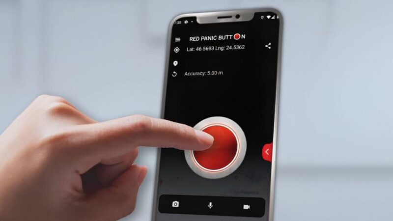 Panic button για παιδιά ανακοίνωσε ο Μιχάλης Χρυσοχοΐδης – Πώς θα εφαρμοστεί