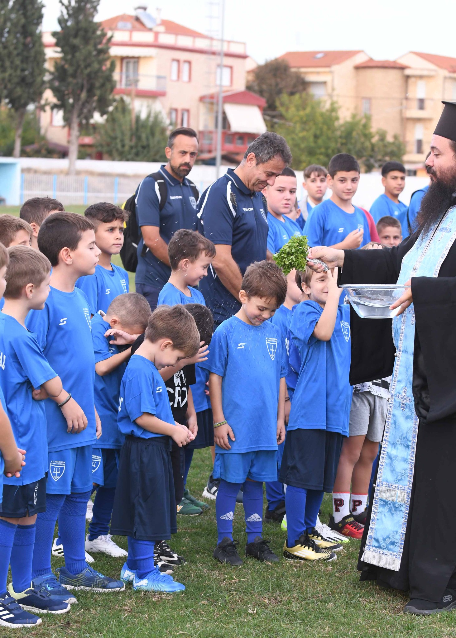 Ο αγιασμός του Ποσειδώνα Μηχανιώνας (ΦΩΤΟΡΕΠΟΡΤΑΖ)