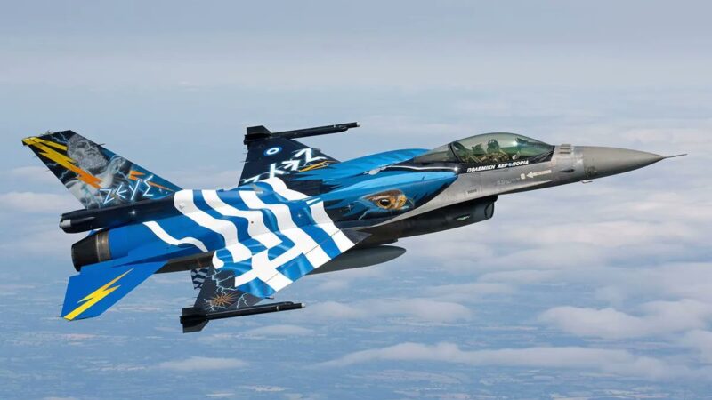 ΠΑΤΡΙΩΤΕΣ: “Θα εκπαιδεύσουμε Ουκρανούς πιλότους στα F16; Γιατί;”