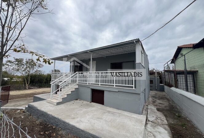 Real Estate Vasiliadis: ΠΩΛΕΙΤΑΙ αυτή η ανακαινισμένη μονοκατοικία στη Μηχανιώνα