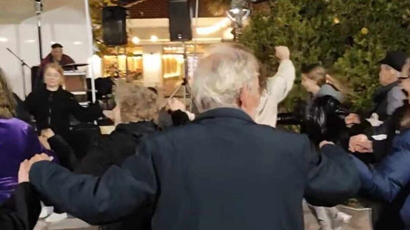 Αναψε το γλέντι!!! Σουβλάκια και κρασί στην Επανομή!!! (ΒΙΝΤΕΟ)