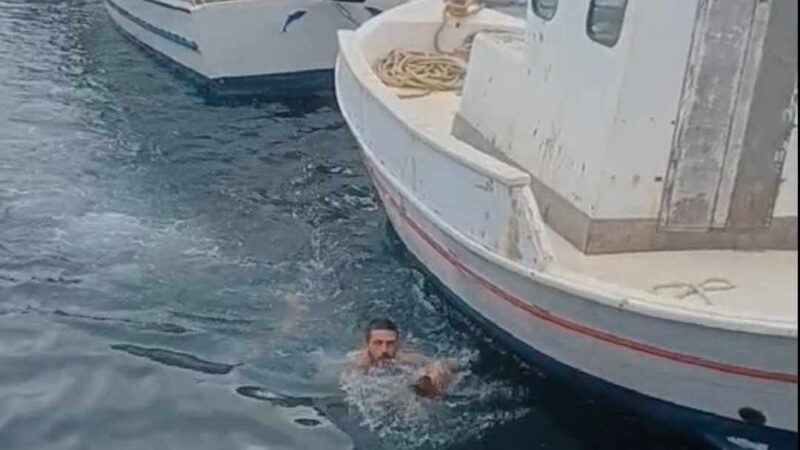 Ενας και μοναδικός βουτηχτής στο Αγγελοχώρι (ΒΙΝΤΕΟ)