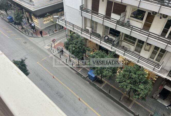 Real Estate Vasiliadis: ΠΩΛΕΙΤΑΙ διαμέρισμα στο κέντρο της Θεσσαλονίκης, μία ανάσα από τον Λευκό Πύργο