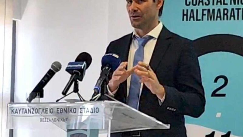 Λεφτά για πέταμα: 6200 ευρώ στον ημιμαραθώνιο επειδή το θέλει ο Τζέκος