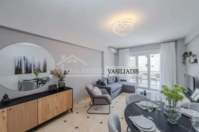 Real Estate Vasiliadis: ΠΩΛΕΙΤΑΙ ανακαινισμένο επιπλωμένο διαμέρισμα στη Μηχανιώνα