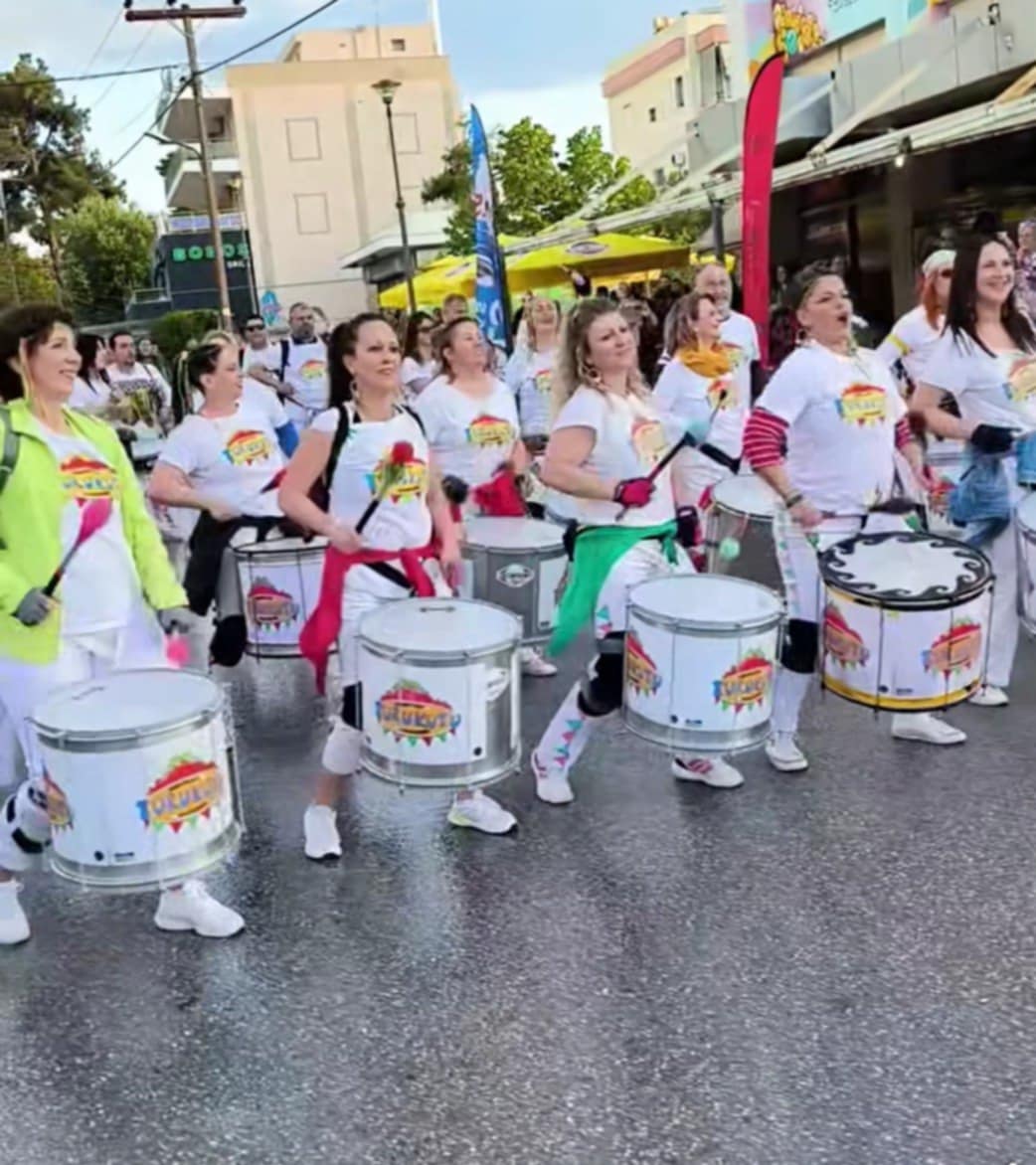 Στη Λευκή Νύχτα δεν… μασάμε από βροχή! (BINTEO)