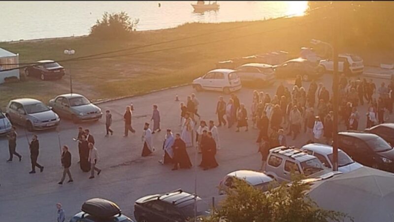Μηχανιώνα: Η λιτανεία της Ιεράς Εικόνας του Αγίου Νικολάου (ΦΩΤΟΡΕΠΟΡΤΑΖ+2 ΒΙΝΤΕΟ)