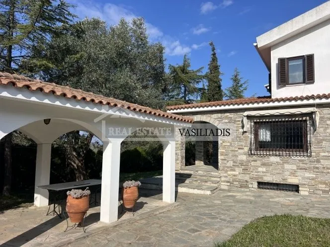 Real Estate Vasiliadis: ΠΩΛΕΙΤΑΙ στο ΠΛΑΓΙΑΡΙ μονοκατοικία 3 επιπέδων