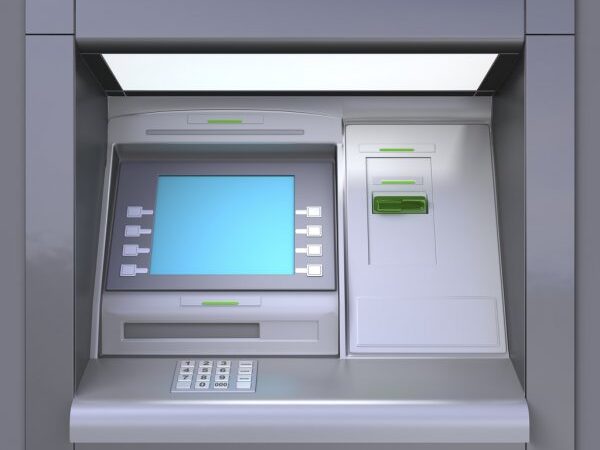 ΔΙΠΛΑ ΜΑΣ: Σκηνές Φαρ Ουέστ στη Ν. Προποντίδα: 43χρονος εξανάγκασε ηλικιωμένους να πάνε στο ΑΤΜ και τους άρπαξε 1600 ευρώ (ΒΙΝΤΕΟ)