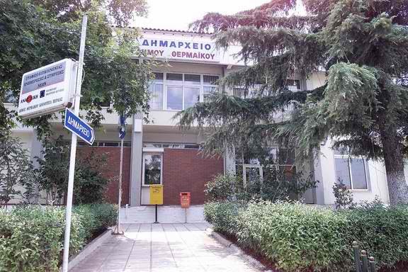 Ξανά σε απεργία οι εργαζόμενοι του Δήμου μας-Αρνείται να τους δει ο Τζέκος