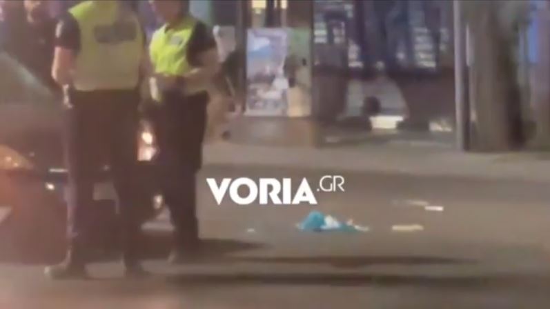 ΒΙΝΤΕΟ-ΣΟΚ: Αυτοκίνητο παρέσυρε πεζούς χθες βράδυ στη Καμάρα (ΒΙΝΤΕΟ)