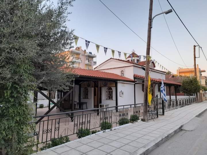 Εορτάζει ο Ιερός Ναός των Αγίων Αναργύρων στους Ν. Επιβάτες