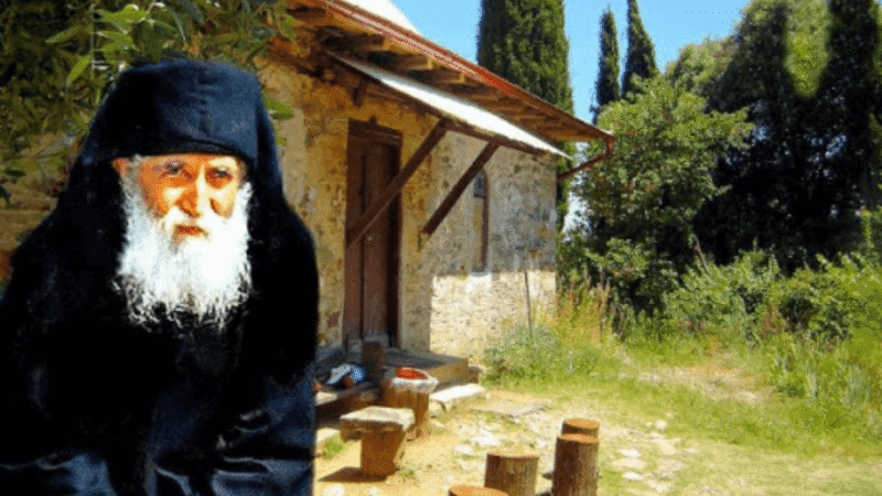 Τις έλεγε και ο Άγιος Παΐσιος: Οι 9 σωτήριες ευχές στην Παναγιά μας