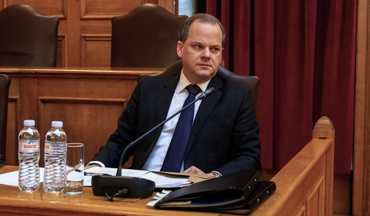 Παραπομπή Καραμανλή σε προανακριτική για παράβαση καθήκοντος με 154 «ναι» (ΒΙΝΤΕΟ)