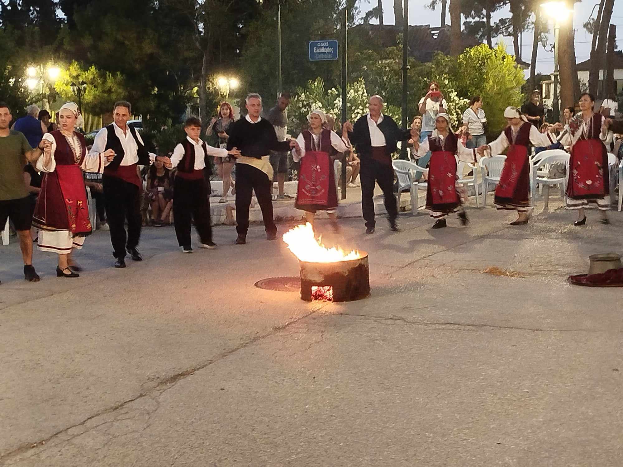 “Κλήδονας” σε Ν. Επιβάτες και Αγγελοχώρι (ΒΙΝΤΕΟ)