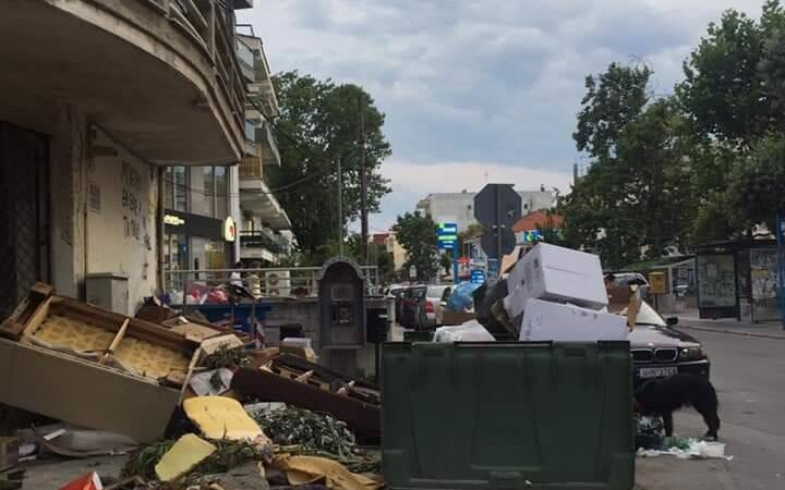 Εκκληση Χαρμάνα προς τους δημότες: “Μη ρίχνετε κλαδιά και ογκώδη οπουδήποτε και οποιαδήποτε στιγμή”