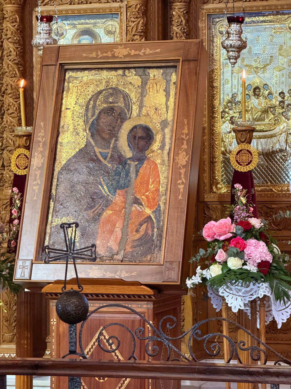 Η Μηχανιώνα ετοιμάζεται να τιμήσει την θαυματουργή Παναγιά της!