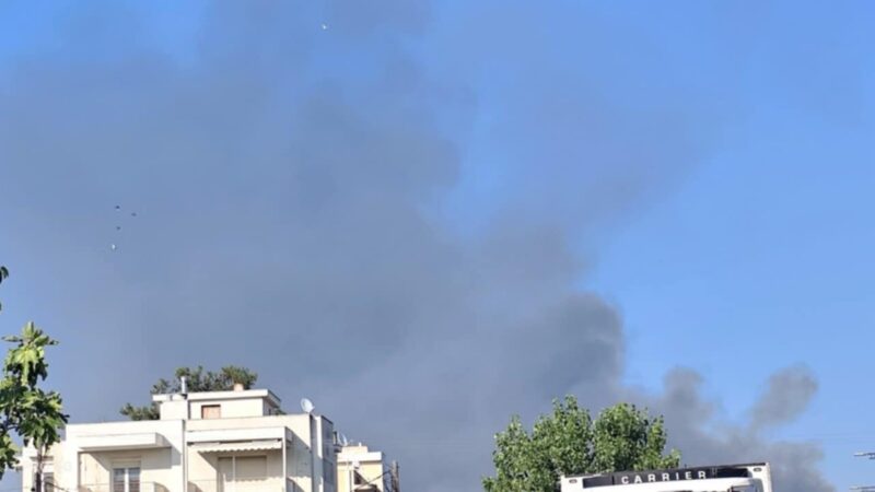 Οργή κατοίκων για την χθεσινή πυρκαγιά στα Τσαϊρια: “Λόγω της αδιαφορίας του Δήμου, ζούμε σαν να είμαστε σε μια καθυστερημένη περιοχή”