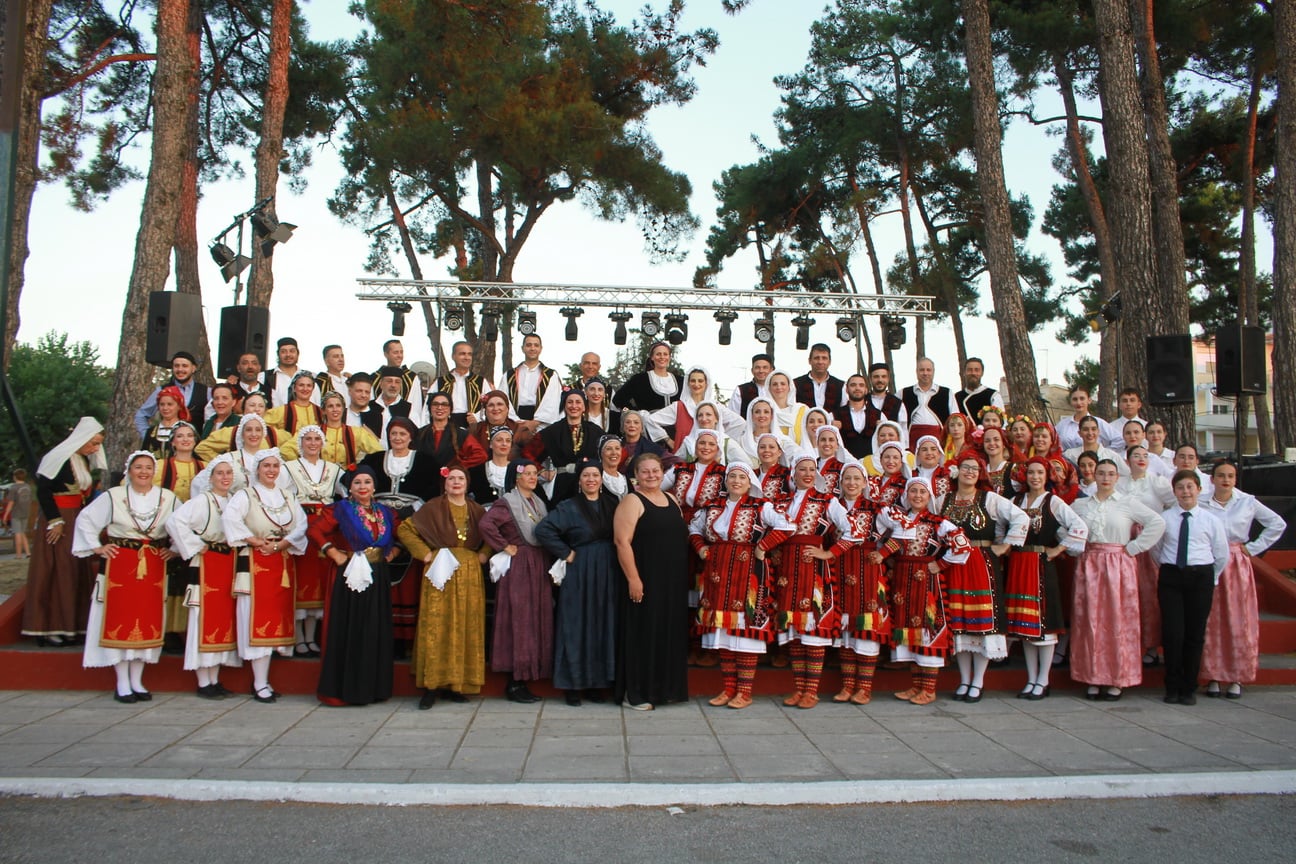 Ωραία βραδιά με ”Παναϋρίτσι γένουνταν” στα “Επιβατιανά” (ΦΩΤΟΡΕΠΟΡΤΑΖ+ΒΙΝΤΕΟ)