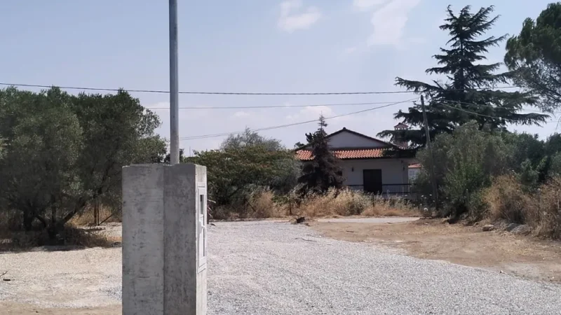 Αναστάτωση στην Επανομή: Κάτοικοι καταγγέλλουν κατασκευή κεραίας 25 μέτρων χωρίς ενημέρωση
