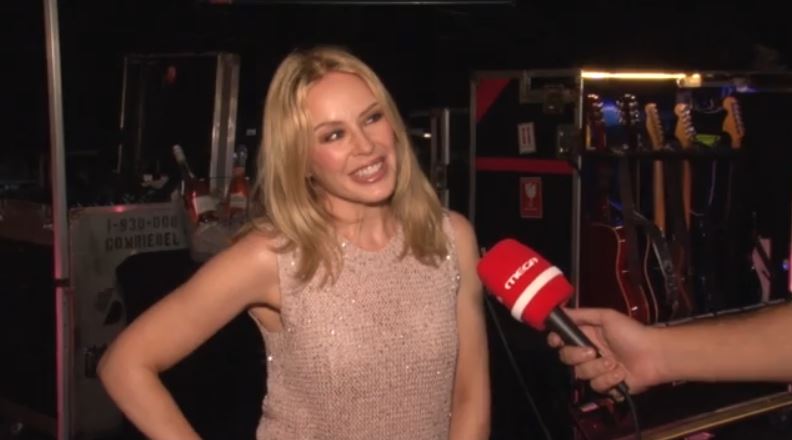 Kylie Minogue: Η απόλυτη ντίβα της ποπ ήρθε στην Ελλάδα και μιλά για όλα! (ΒΙΝΤΕΟ)