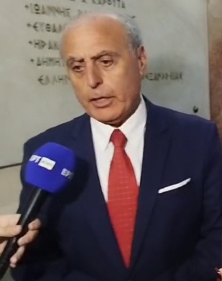 Φεστερίδης: “Λάθος το ΠΑΡΩΝ του ΠΑΣΟΚ στο νόμο αναστολών των μεταναστευτικών ροών”