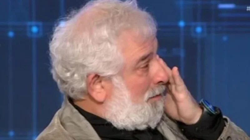 Ο Πέτρος Φιλιππίδης δεν έχει ούτε ρούχα να φορέσει μετά την πυρκαγιά στο σπίτι του