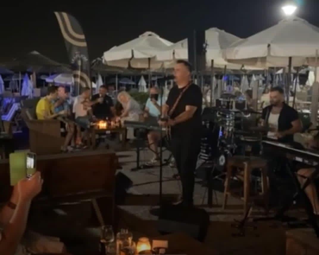 “Αγγελέ μου…” ΤΩΡΑ live στο “Κοχύλι”! (ΒΙΝΤΕΟ)