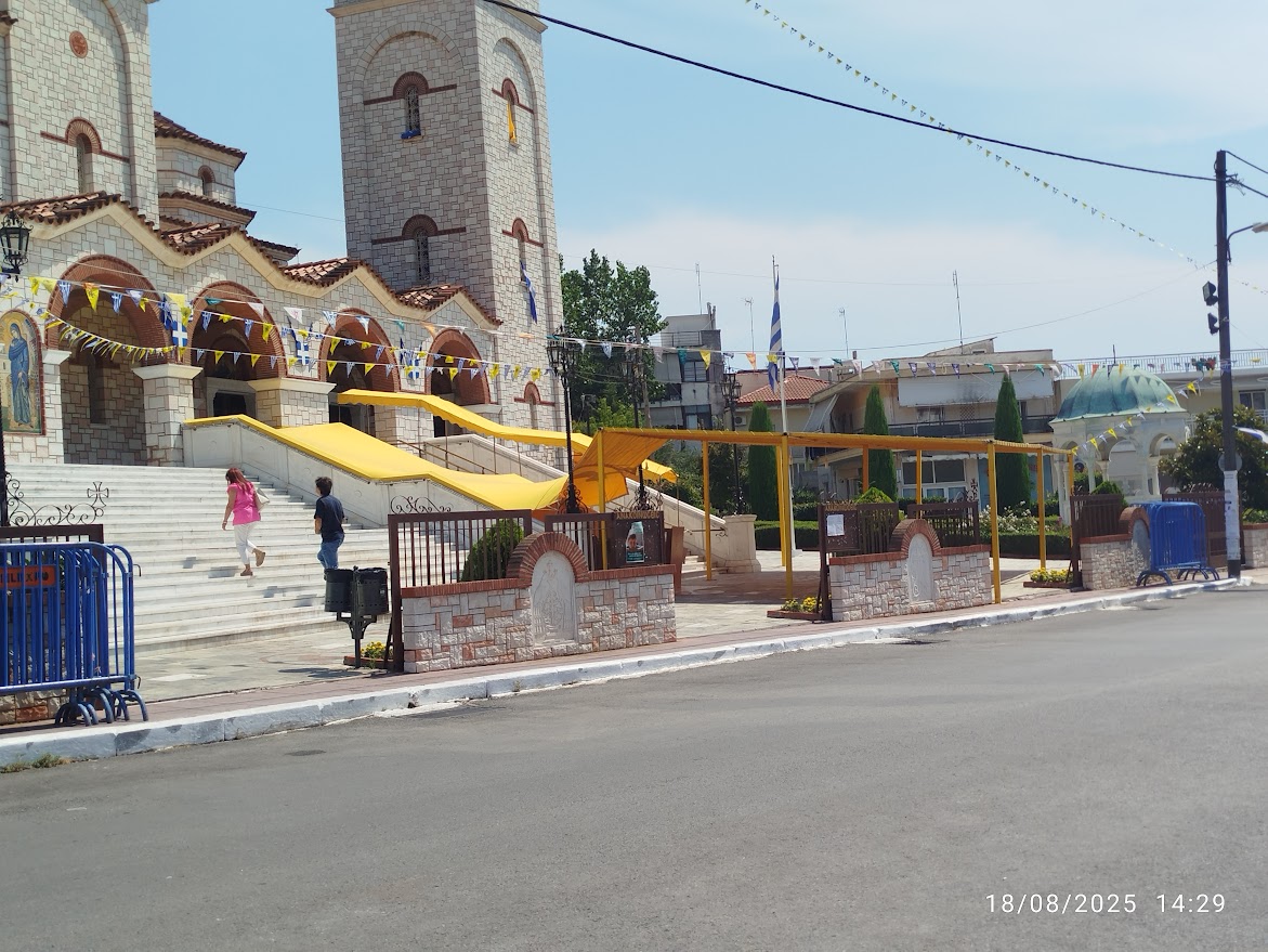 Πυρετώδεις προετοιμασίες στην Παναγία Φανερωμένη (ΦΩΤΟΡΕΠΟΡΤΑΖ)