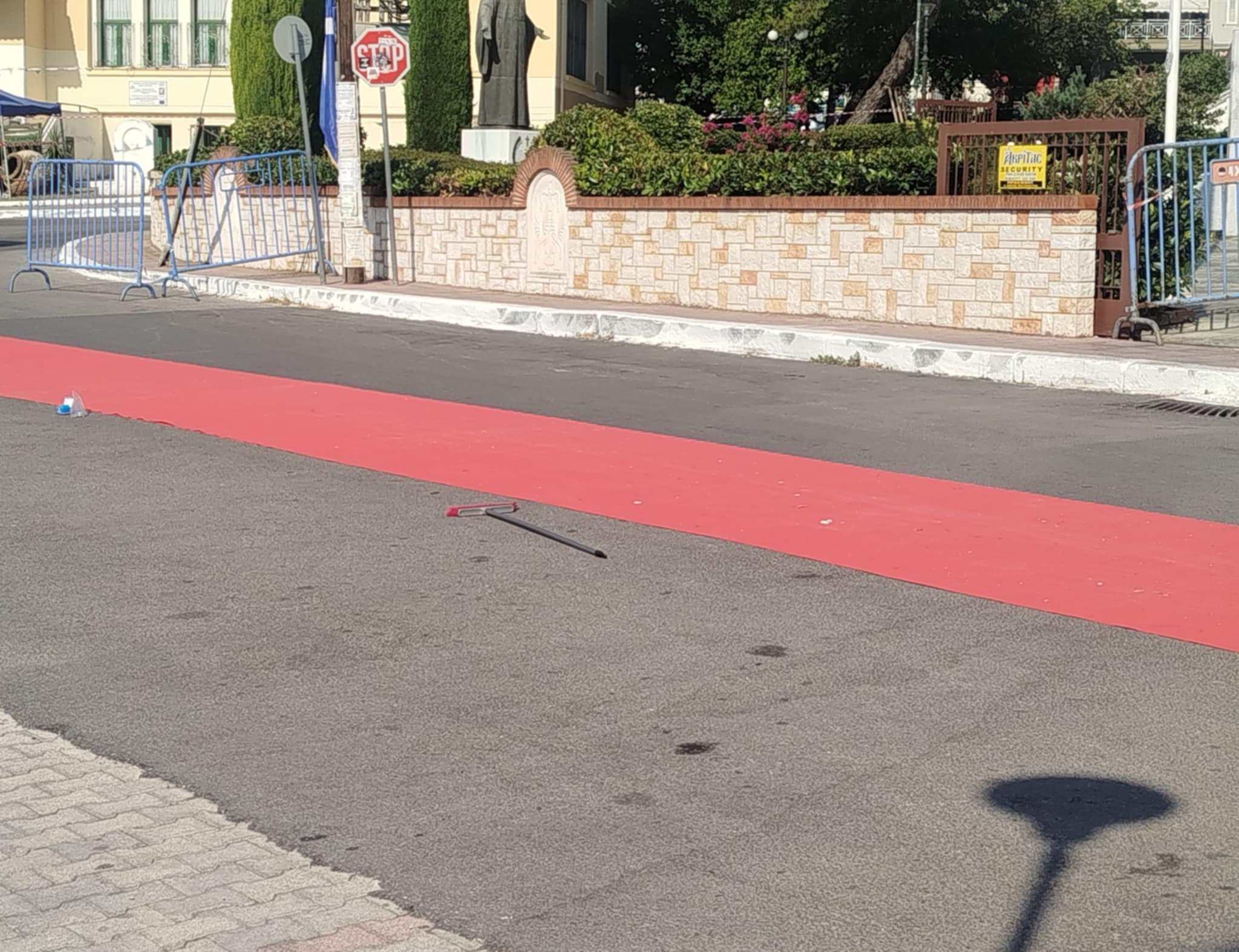 Το κόκκινο χαλί της Παναγιάς…