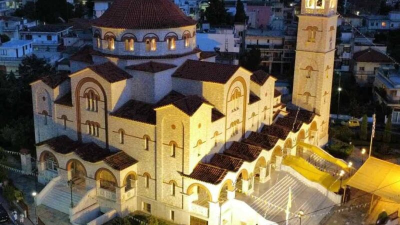 LIVE-ΜΗΧΑΝΙΩΝΑ: Ο Εσπερινός και η Περιφορά της Θαυματουργής Εικόνας της Παναγιάς