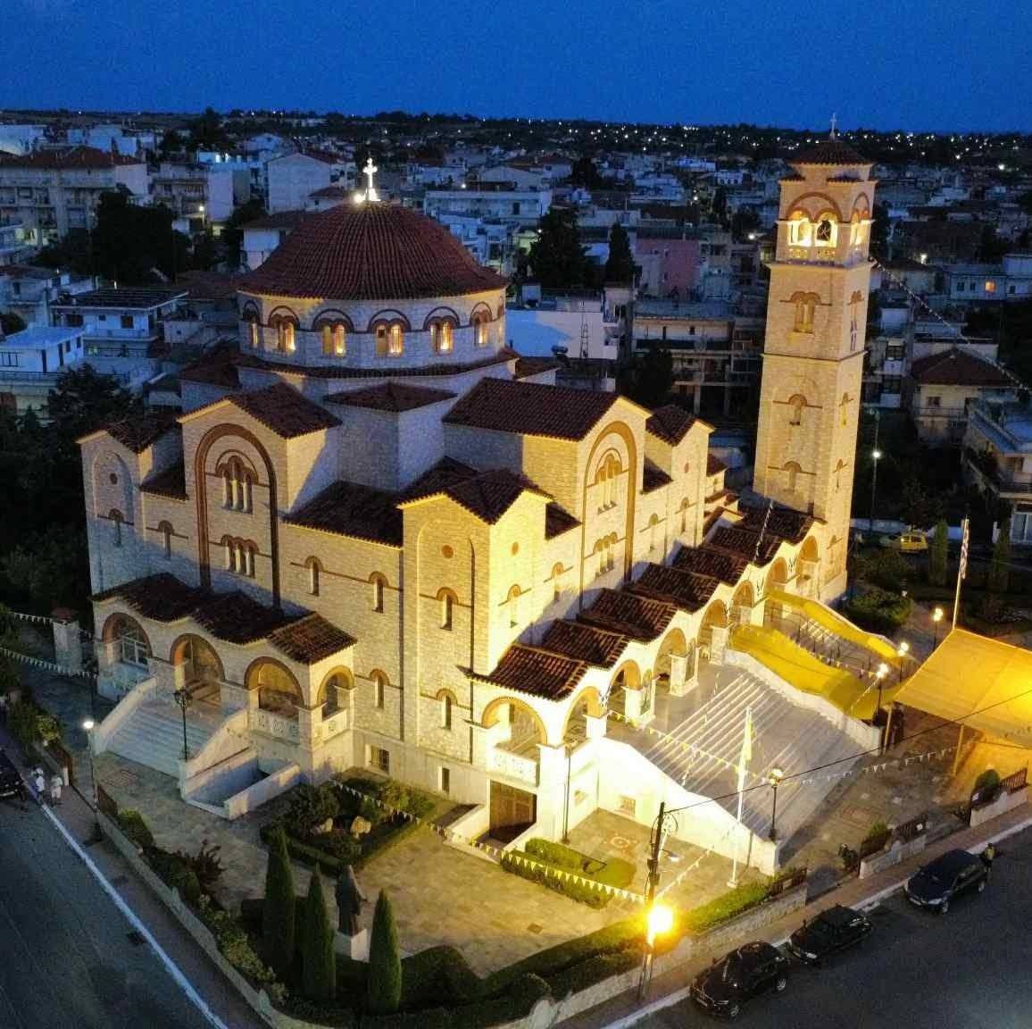 LIVE-ΜΗΧΑΝΙΩΝΑ: Ο Εσπερινός και η Περιφορά της Θαυματουργής Εικόνας της Παναγιάς