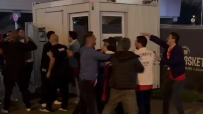 Ενταση μεταξύ Ελλήνων και Τούρκων χθες βράδυ μετά το τέλος του ματς