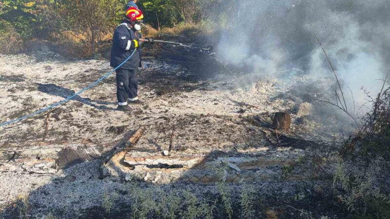 Κατασβέστηκε φωτιά στην Αγία Τριάδα