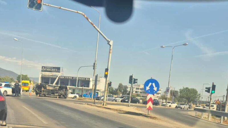 ΤΩΡΑ-Χαμός στη διασταύρωση Ρυσίου: Μποτιλιάρισμα μετά από τροχαίο με δύο τραυματίες