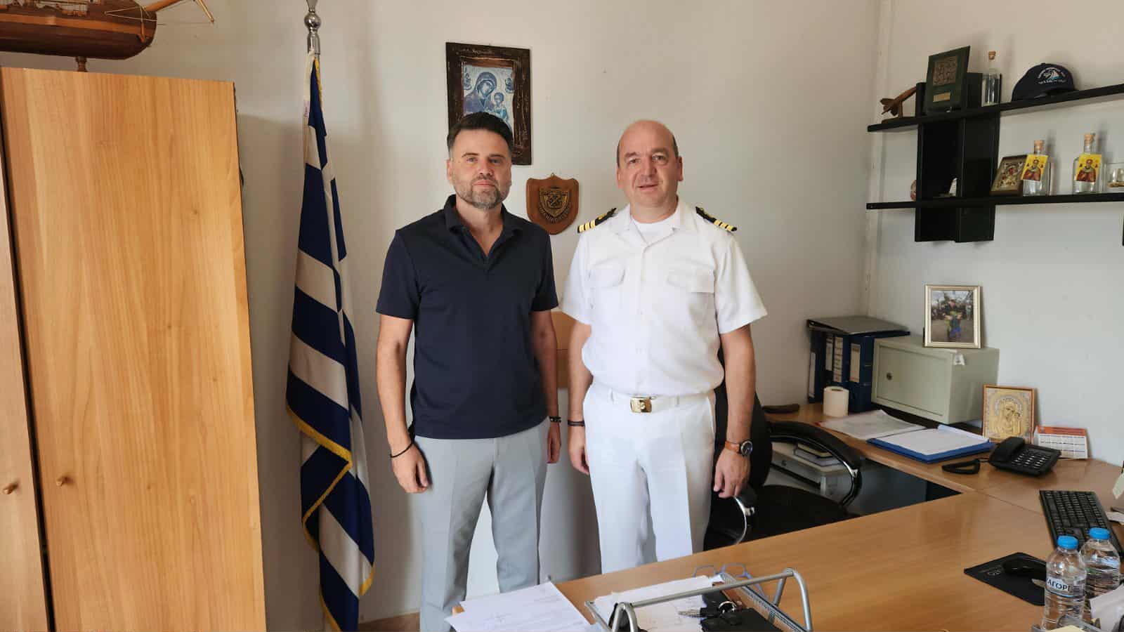 Επίσκεψη Σαραφίδη στο Λιμεναρχείο Μηχανιώνας