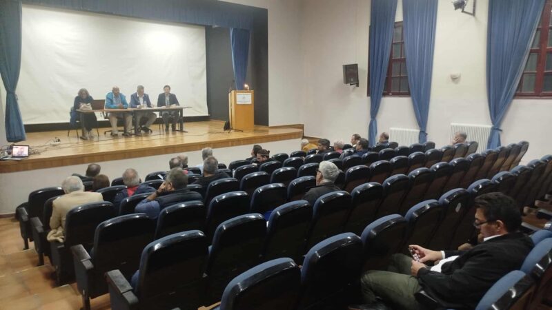 Αδεια καθίσματα στη Λογοδοσία της Επανομής