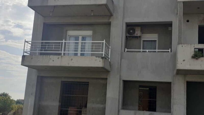 Επί τόπου: Από εδώ βγήκε και πυροβόλησε ο 55χρονος τα παιδιά στην Επανομή (ΦΩΤΟΡΕΠΟΡΤΑΖ)
