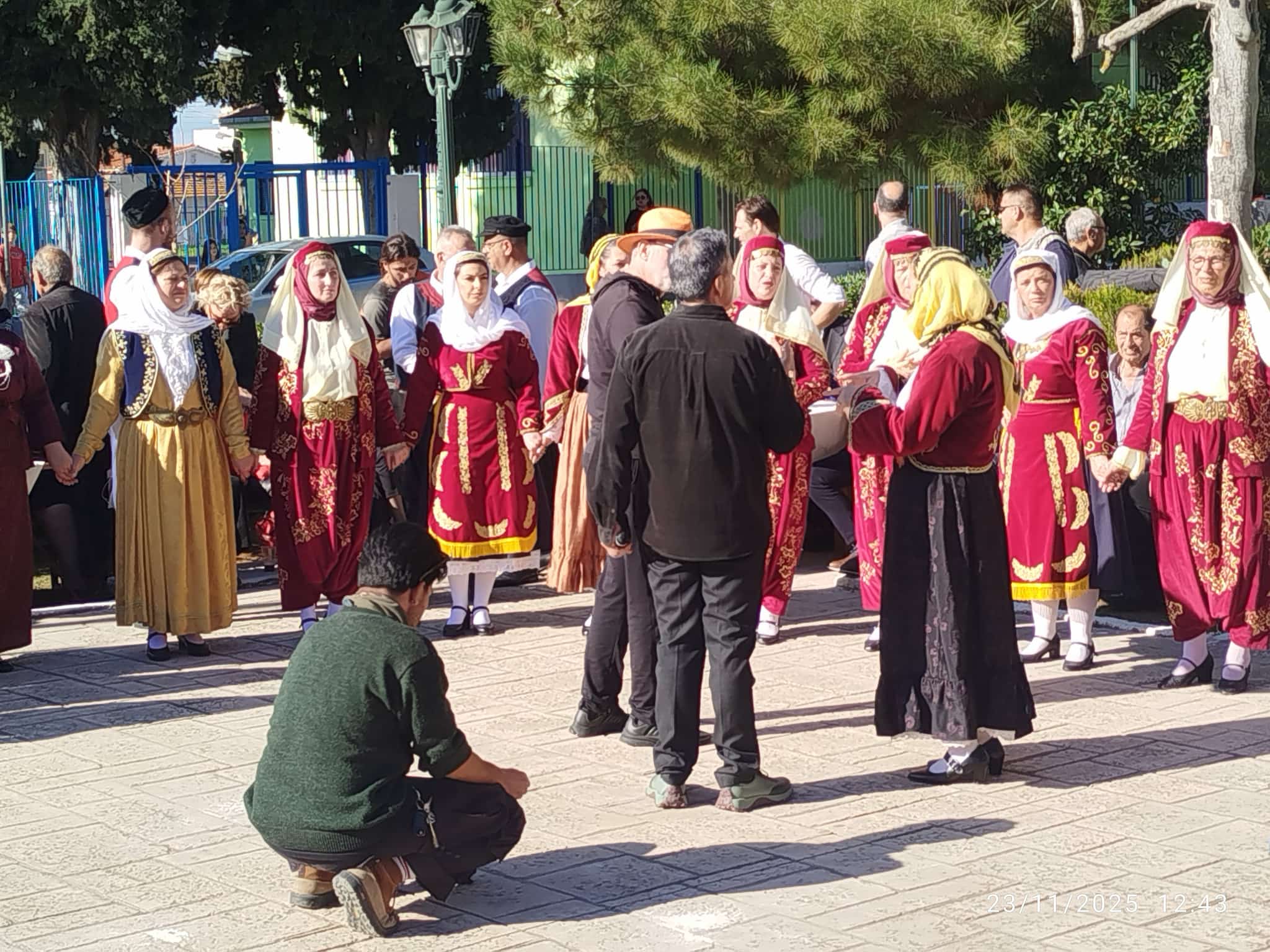 “Κυριακή στο χωριό”: Backstage από τα γυρίσματα στο Αγγελοχώρι (ΦΩΤΟΡΕΠΟΡΤΑΖ+ΒΙΝΤΕΟ)