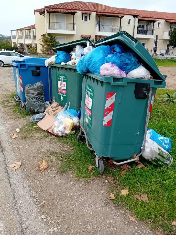Από την Δευτέρα έχει να βγει σκουπιδιάρικο στην Επανομή